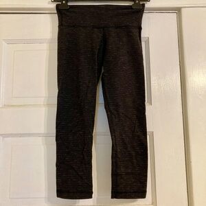 Lululemon Athletica Gray Cropped Leggings Size 4